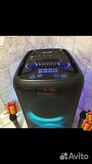 Колонка мощная 1000w 2 микрофона караоке