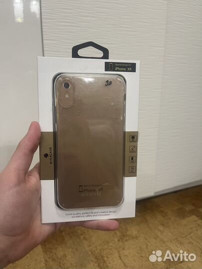 Чехлы на iPhone