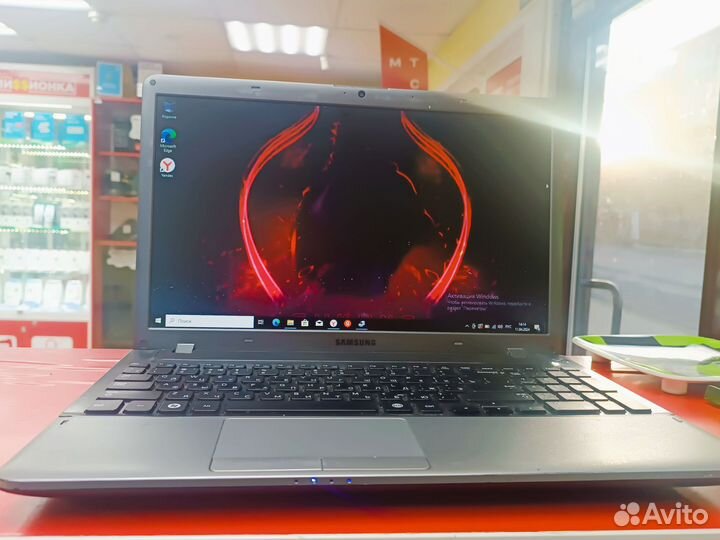 Ноутбук Samsung NP355V5C