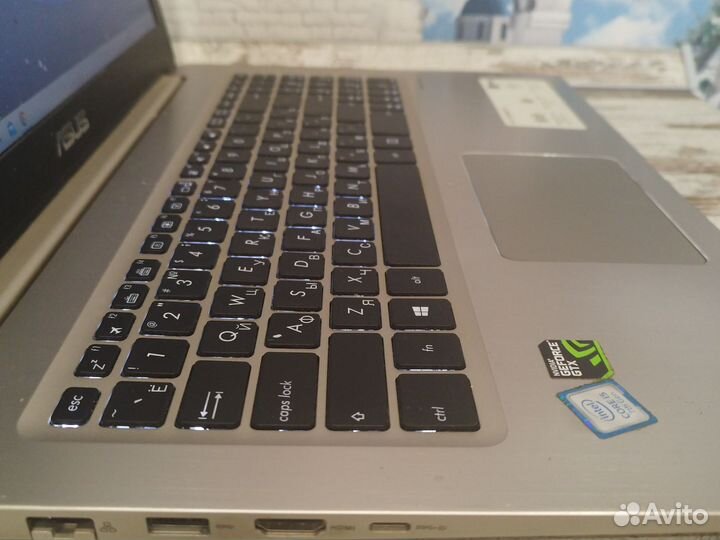 Asus VivoBook Pro (IPS/i5/GTX1050/10GB/SSD256+1TB)