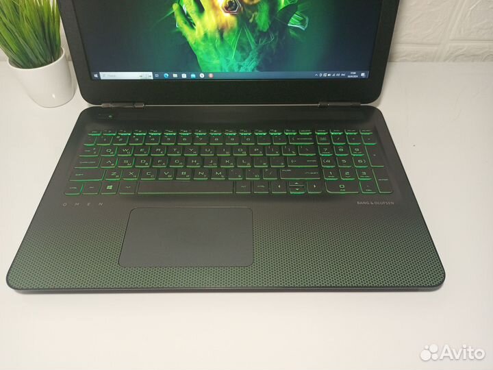 HP omen core i7/16 gb/GTX 1050 Ti 4 GB