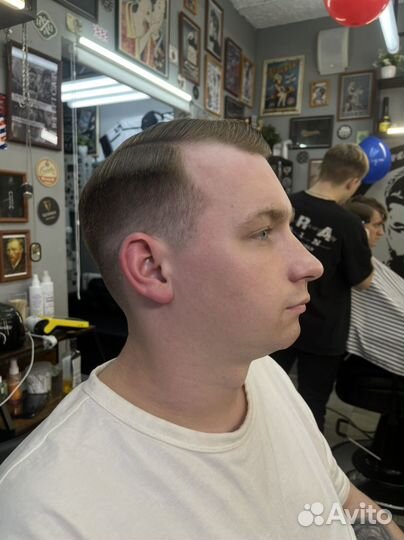 Модель мужская