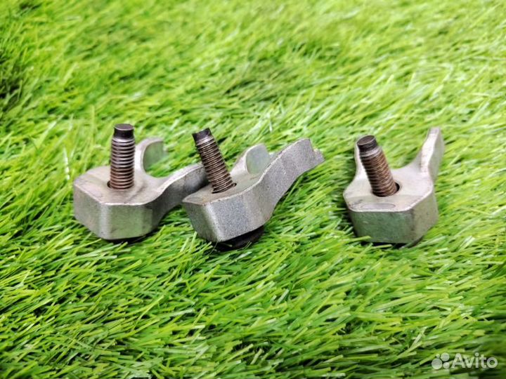 Болт форсунки Mazda Сх-7 L3K9 2008