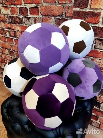 Детская мягкая игрушка футбольный мяч