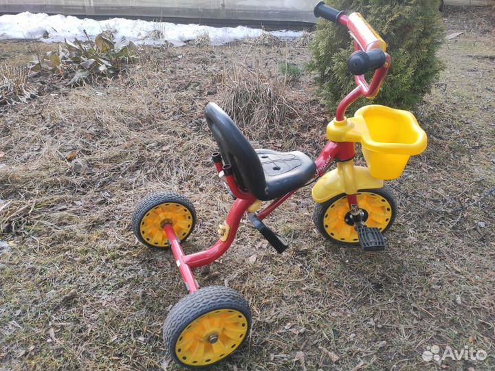 Продам трехколесный детский велосипед 2 шт