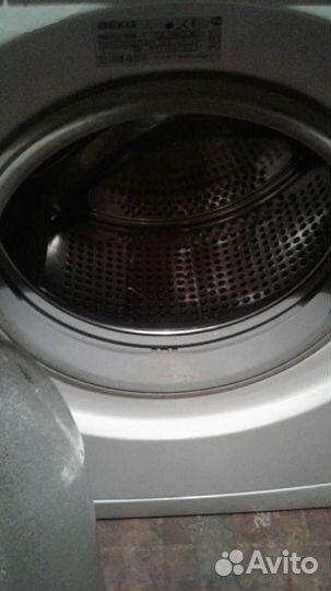 6 кг.45 см.Beko WKB 61025