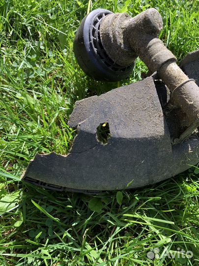 Триммер бензиновый