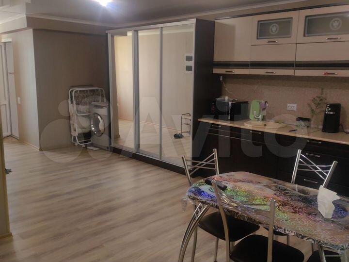 Квартира-студия, 42 м², 2/2 эт.