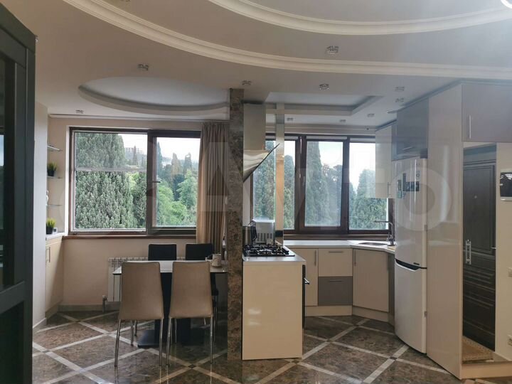 2-к. квартира, 45 м², 6/6 эт.