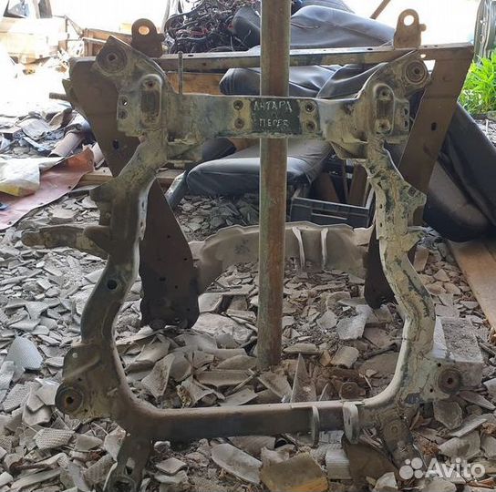 Подрамник передний Антара Каптива 3.2л