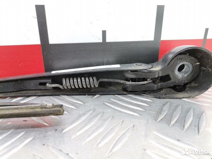 Поводок для Volkswagen Golf 4