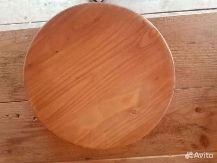 Поднос вращающийся из массива дерева