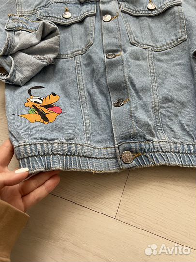 Куртка джинсовая