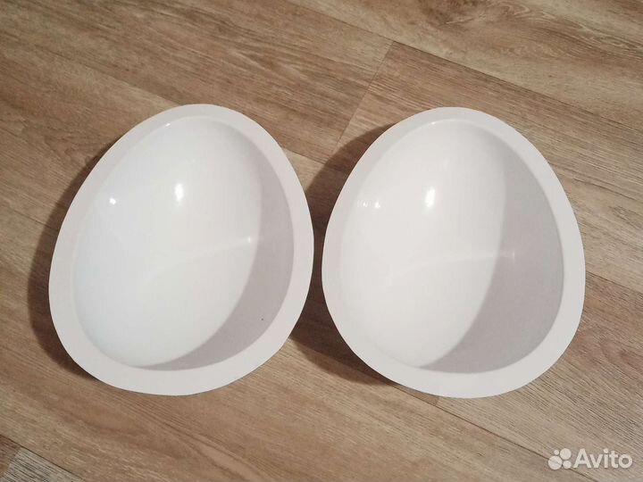 Форма для приготовления шоколадного яйца