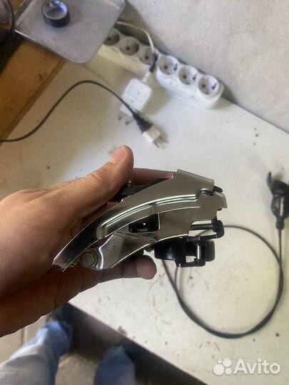 Передний переключатель скоростей