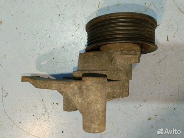 Натяжитель ремня генератора Cadillac Escalade