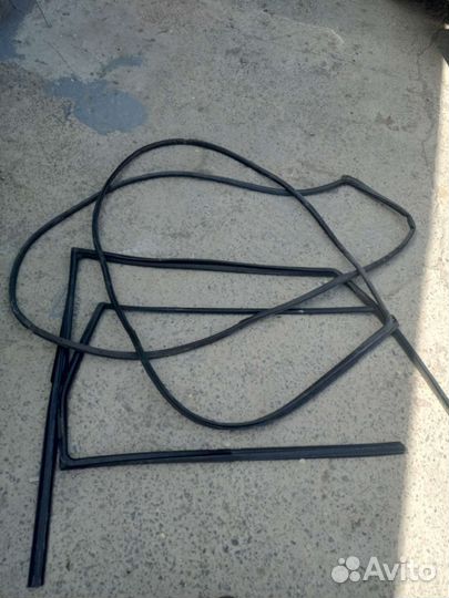 Уплотнители дверей хонда срв2 правые