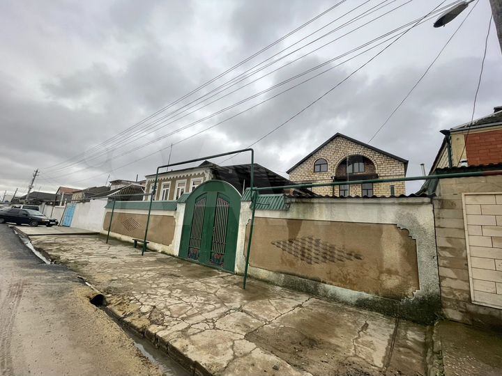 Дом 350 м² на участке 8 сот.