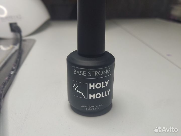 База стронг