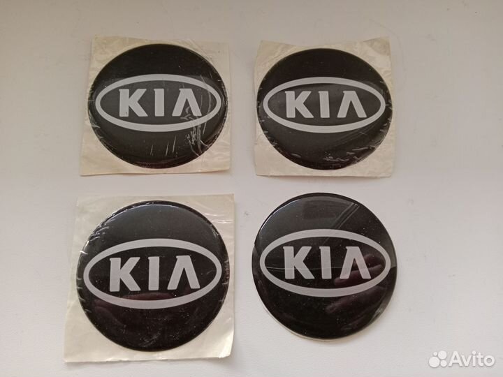 Наклейки на колесные диски киа