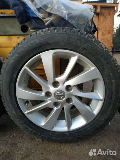 Колеса в сборе r16,зима шипы, Ниссан