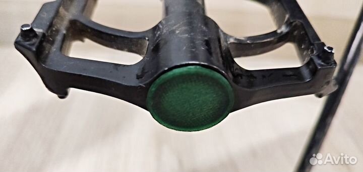 Колпачки педалей велосипеда