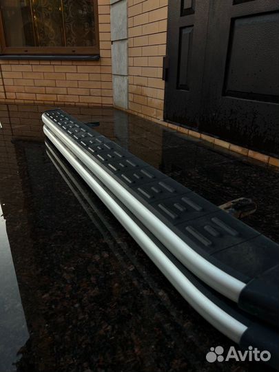 Пороги на toyota highlander 2 поколения