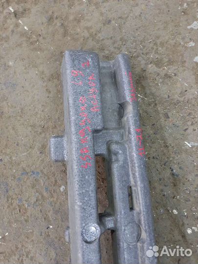 Ssang yong абсорбер заднего бампера