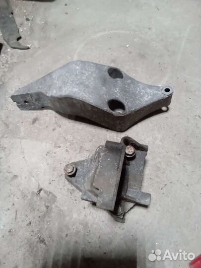 Кронштейны двигателя опель вектра б 1,6/1,8/2,0