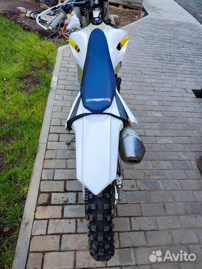 Мотоцикл Husqvаrna FE 350 2015г с птс