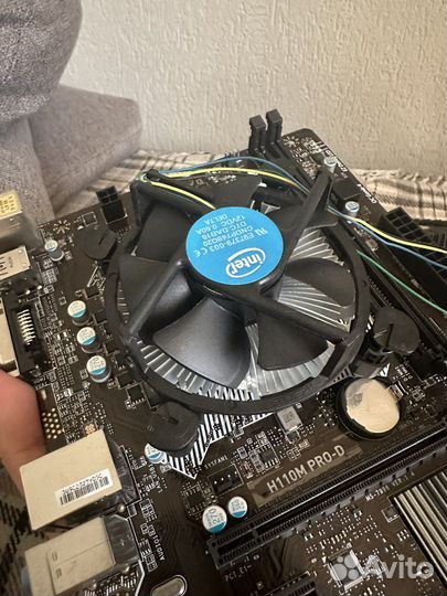 Процессор Celeron G3930 2.9Gz LGA1151