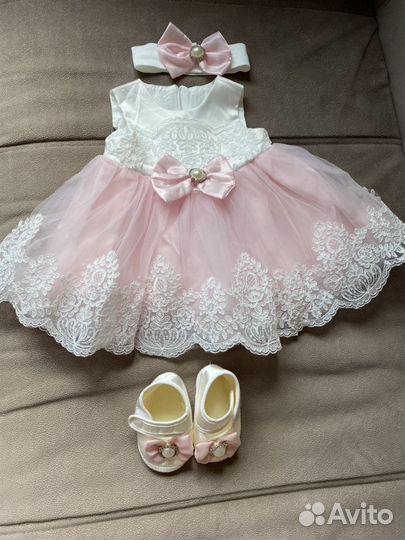 Комплект на выписку новорожденного для девочки