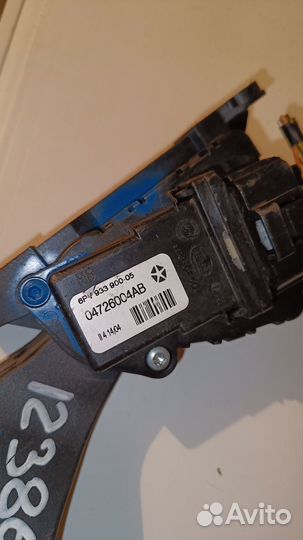 Педаль газа Chrysler 300c 5.7