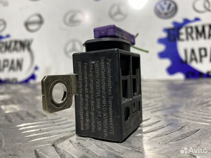 Пиропатрон акб VAG A1 A3 A4 A5 A6 A8 Q5 Q7 Golf