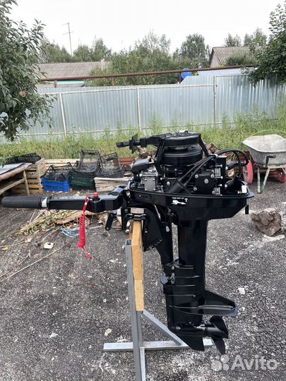 Мотор Gladiator 9.8