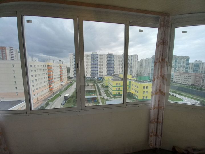 2-к. квартира, 65 м², 8/16 эт.