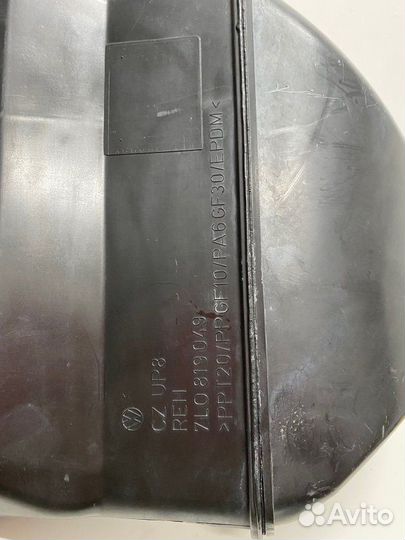 Б/У воздухозаборник Volkswagen Touareg 7L6 AXQ 4