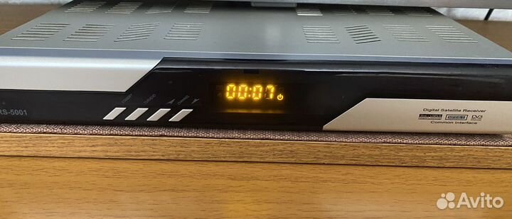 Ресивер Триколор DRS-5001