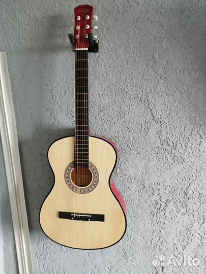 Акустическая гитара