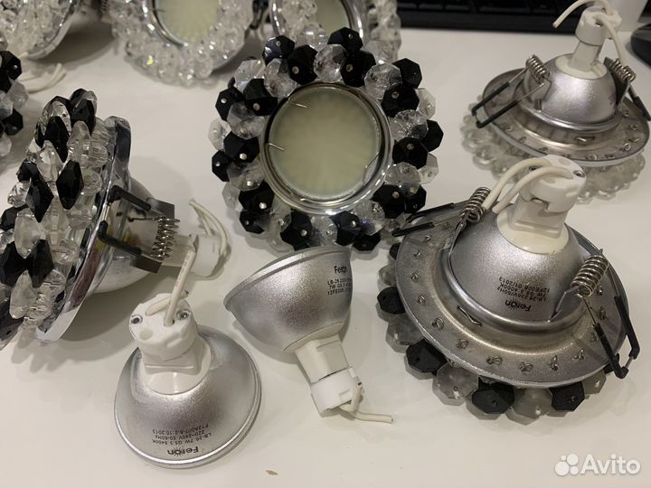 Светильник потолочный встраиваемый