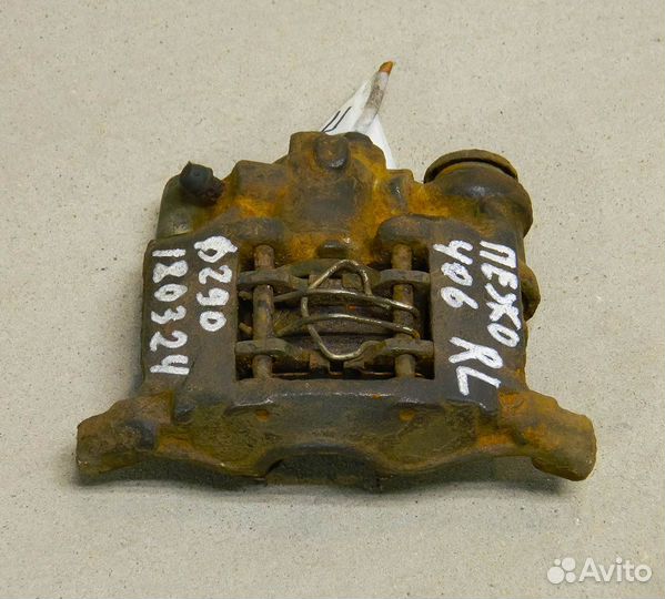 Суппорт задний левый Peugeot 406 рестайлинг