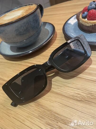 Солнцезащитные очки женские