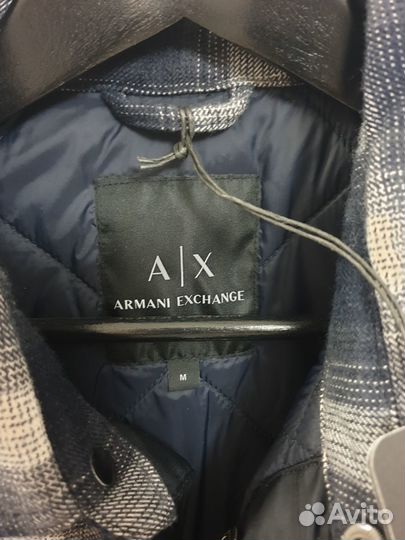 Продам куртку мужскую Armani Exchange