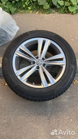 Continental ContiWinterContact TS 850 P 255/55 R19 V