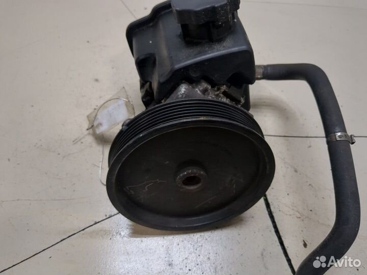 Гур Mercedes C W204, 2007