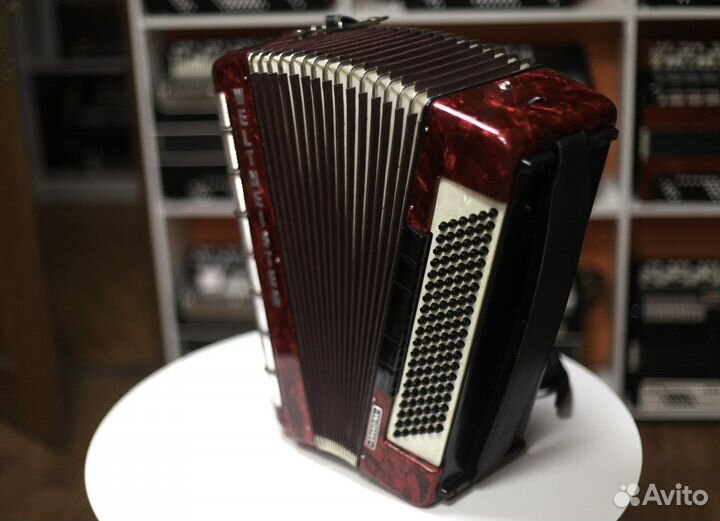 Баян Weltmeister grandina