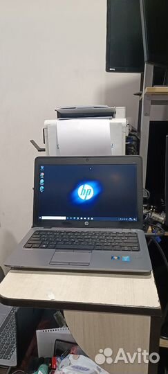 Ноутбук Hp elitebook 820 g2 i5,8gb,256ssd