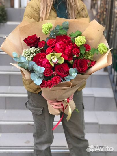 Букеты и композиции белого сиреневого цвета