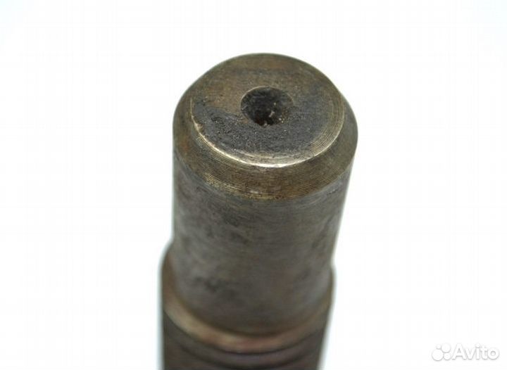 Болт рессорного кронштейна, передний мост scania R