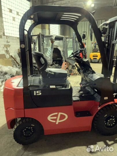 Вилочный погрузчик EP Equipment CPCD25T3, 2022